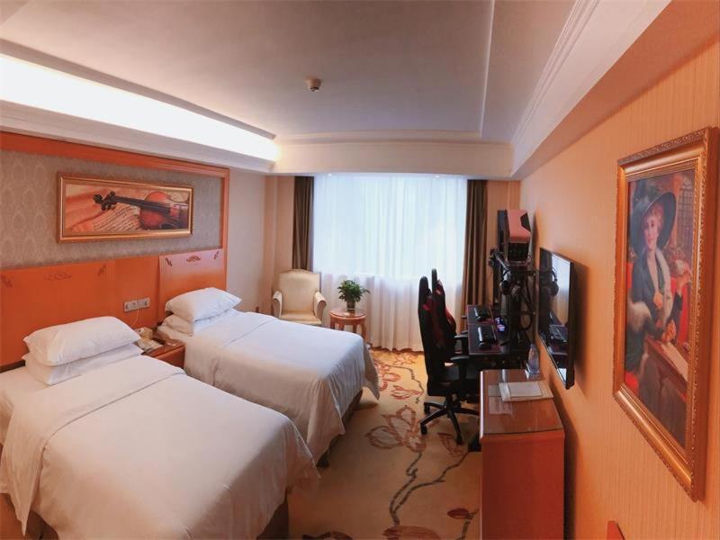 Vienna Hotel Zhongshan Central Coach Station Changzhou  Exteriör bild